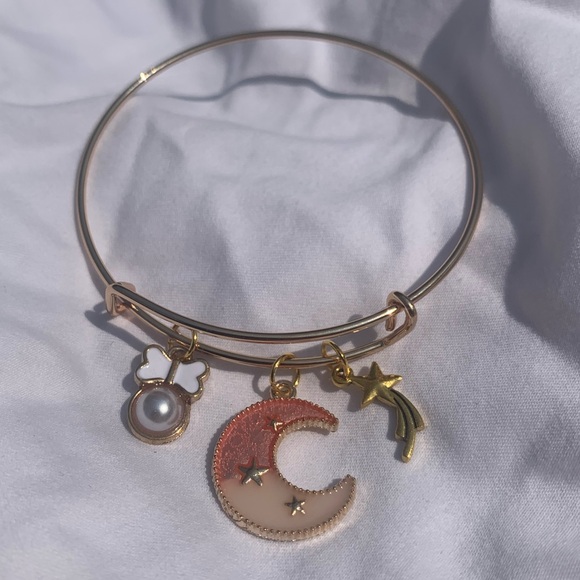 Brand New! Handmade! Adjustable Charm Bracelet - Picture 4 of 4